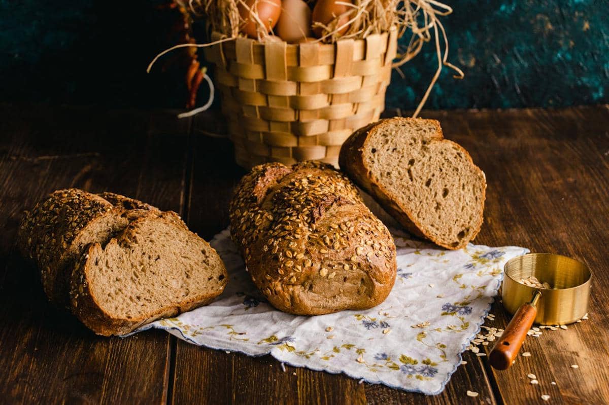 Apakah Whole Grain Bread Cocok untuk Diet? Ini Jawabannya