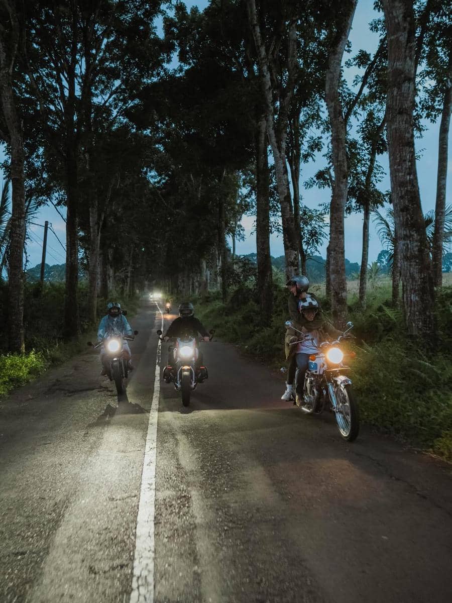 The Dudas-1 liburan bareng "Dilan dan Ancika" di Banyuwangi