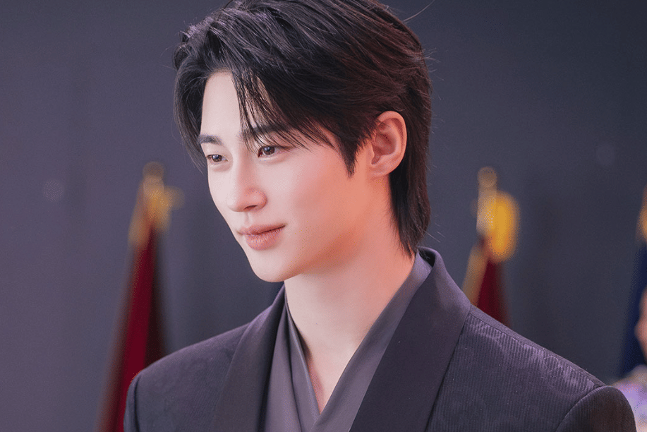 7 Fakta Kerajaan Modern dalam Drama Perfect Crown, Siapakah I An?