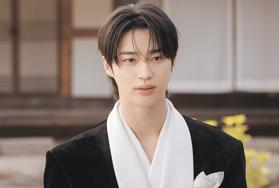 Cuplikan drama Korea Perfect Crown