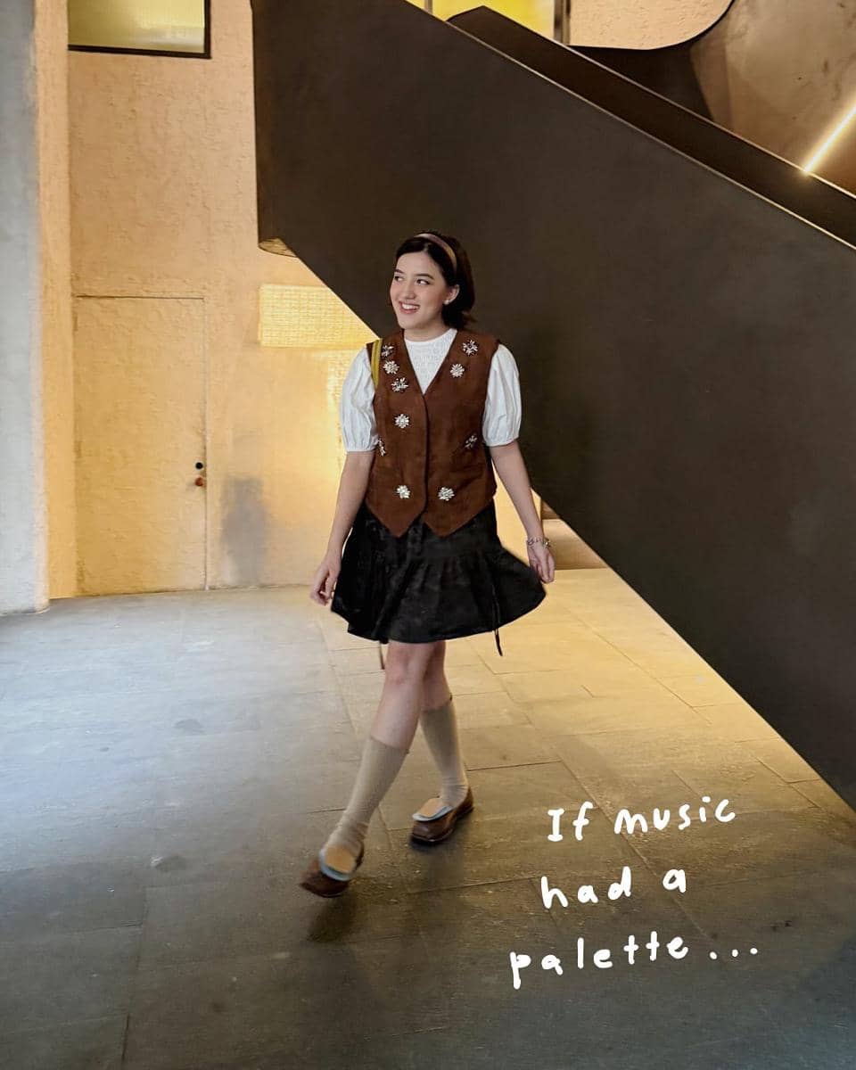 Inspirasi OOTD member podcast The Catch Up Club