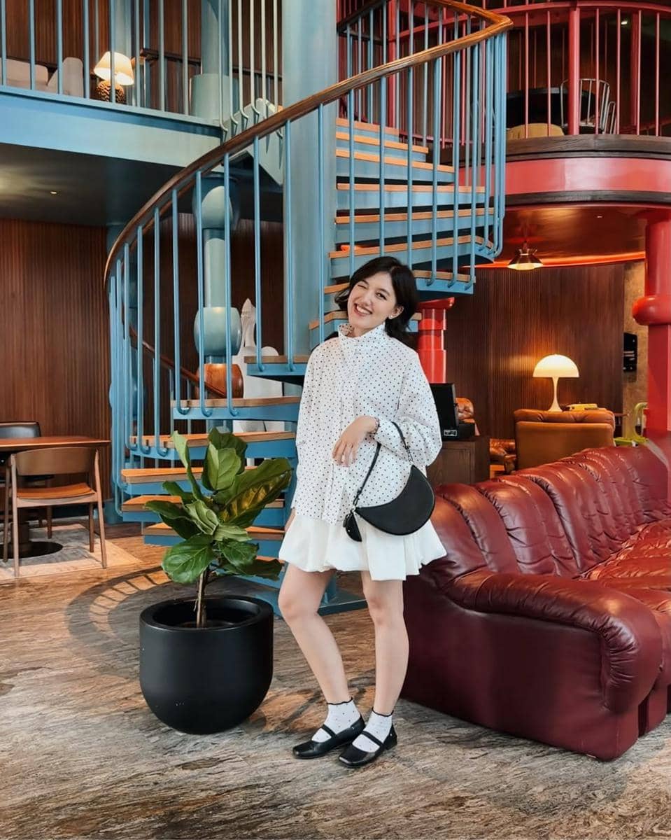 Inspirasi OOTD member podcast The Catch Up Club