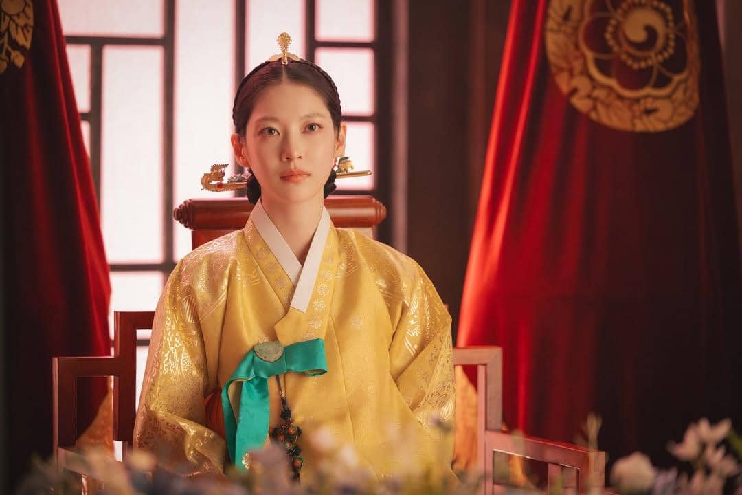 7 Tekanan yang Dirasakan Yoon Yi Rang di Perfect Crown
