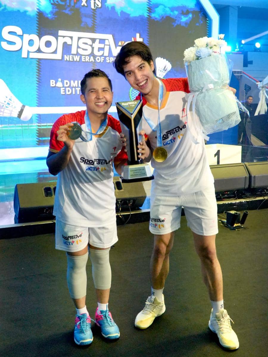 Artis Ikut Turnamen Badminton Sportstive (instagram.com/elelrumi)
