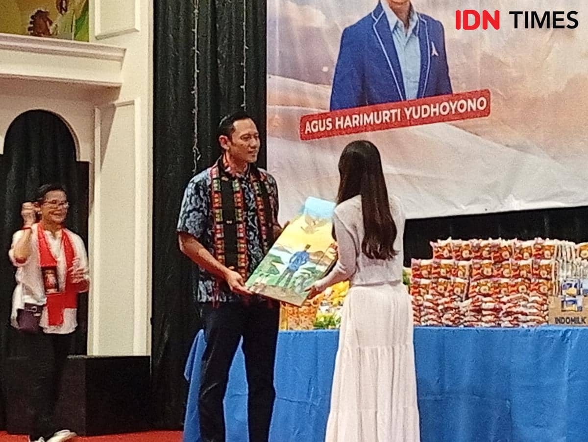 Lukisan untuk AHY, Selip Harapan Jadi Presiden