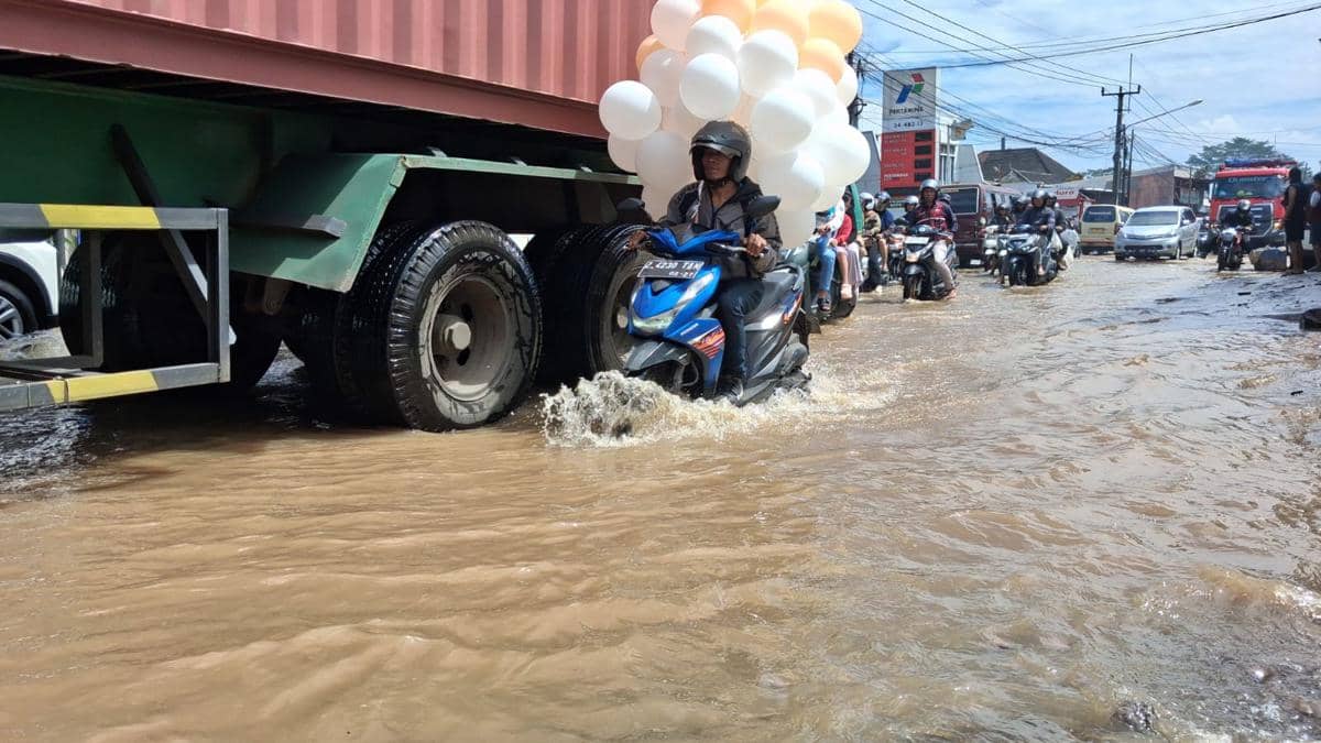 Warga Bandung Selatan Kembali Hadapi Banjir Akibat Citarum Meluap
