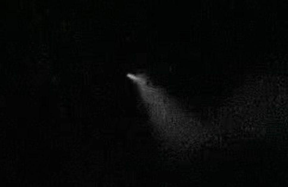 Geger Gumpalan Cahaya Mirip Rudal di Malang, Ini Penjelasan BMKG