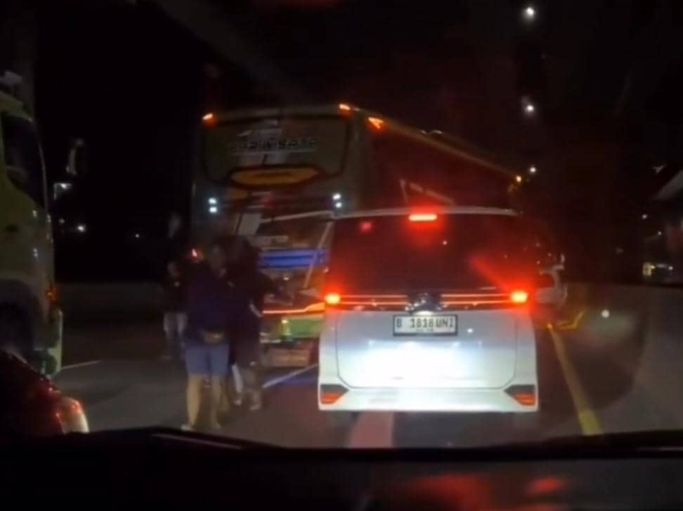 Usai Persija vs Persebaya, Bonek Diserang Oknum di Tol Jakarta-Cikampek