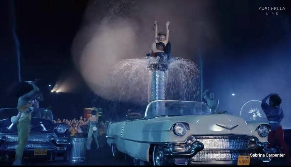 Sabrina Carpenter di Coachella 2026