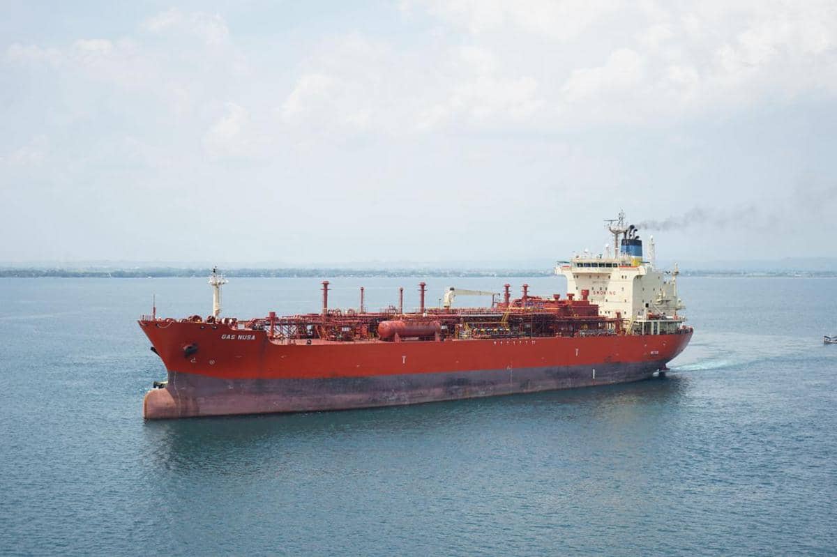 Ratusan Armada Kapal Pertamina Amankan Distribusi Energi Nasional