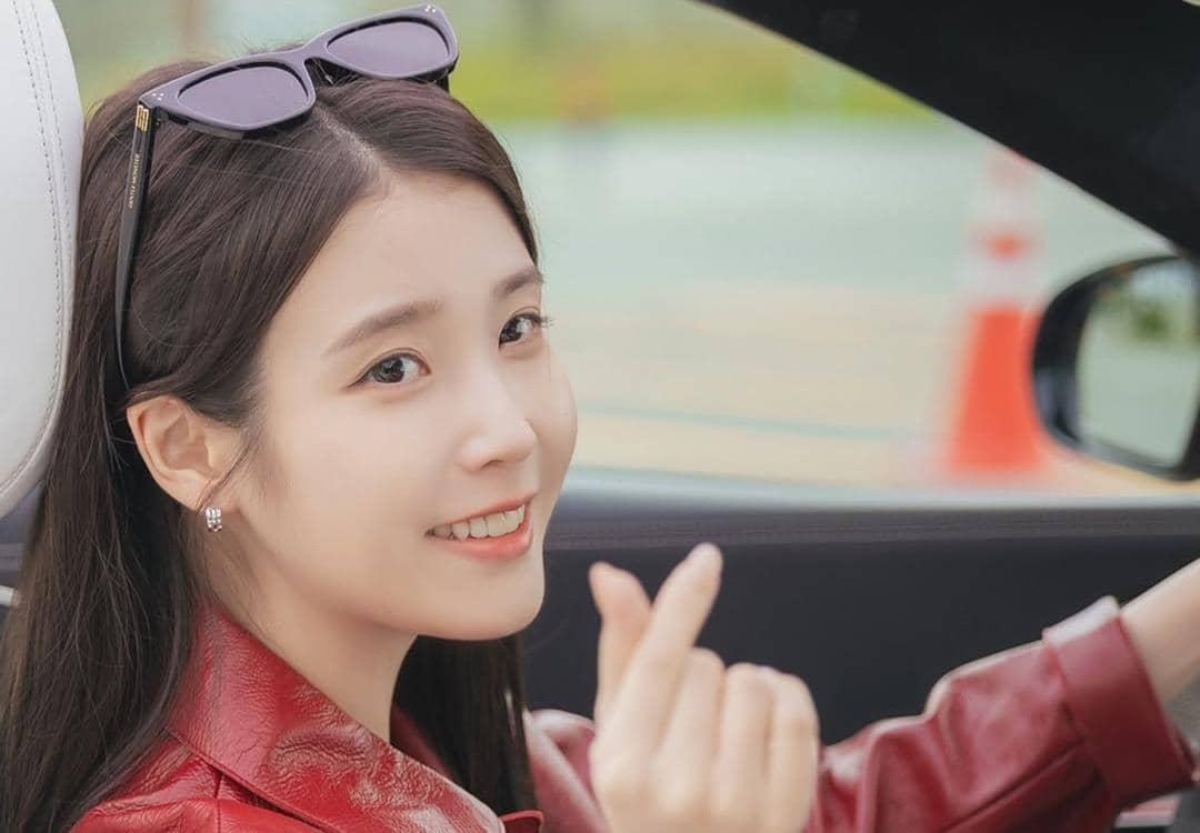 IU di drama Perfect Crown