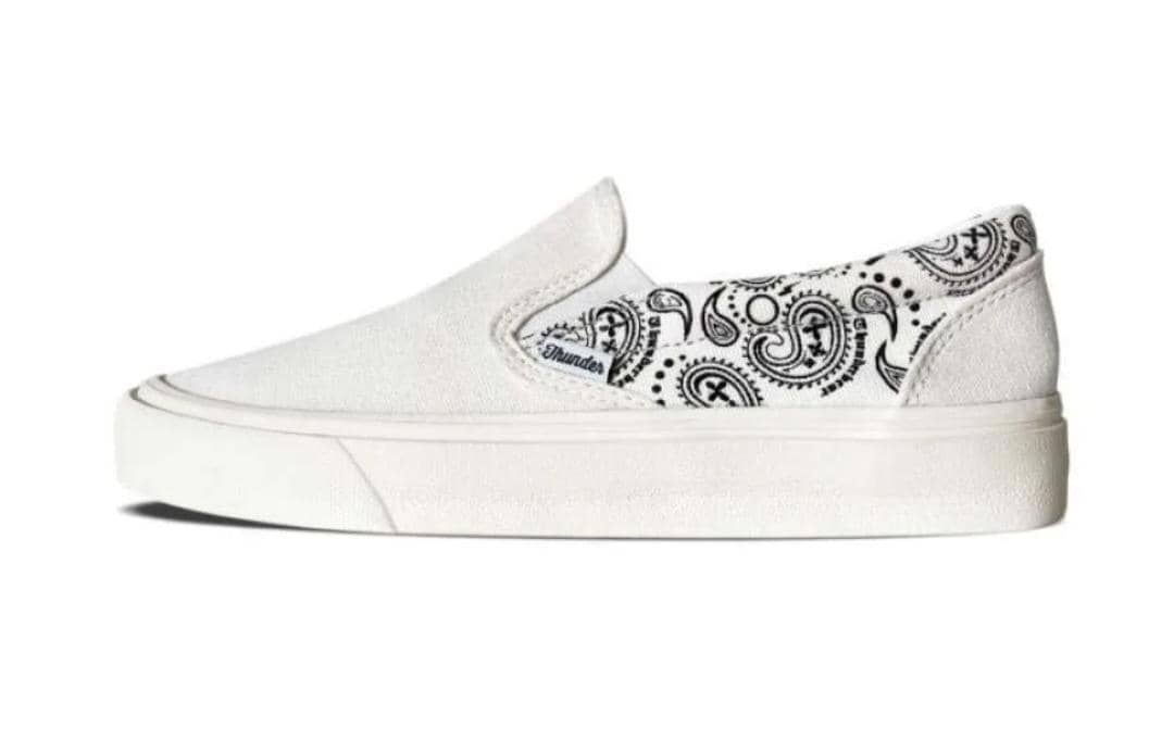 Thunderbear Voltaire Paisley Off White