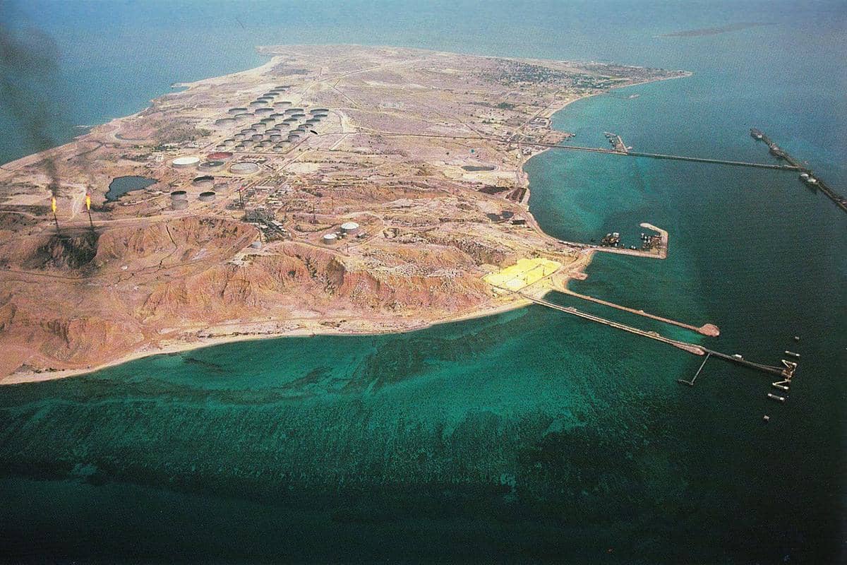 5 Fakta Pulau Kharg, Pulau Kecil yang Jadi Pusat Minyak Iran