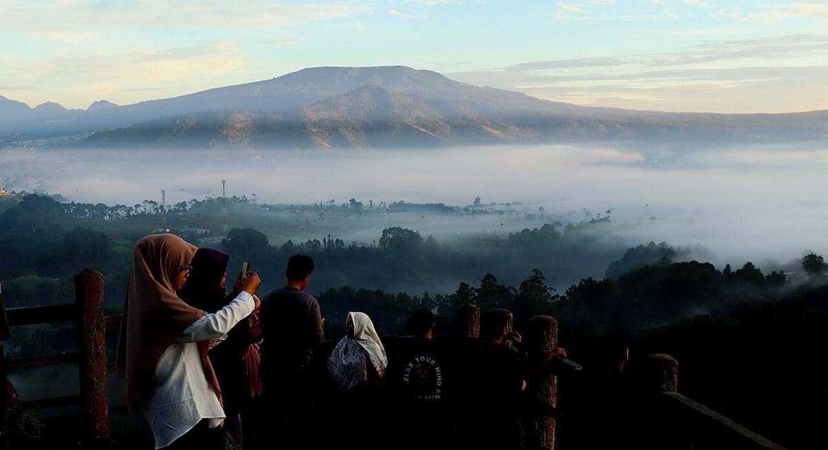 Tebing Keraton