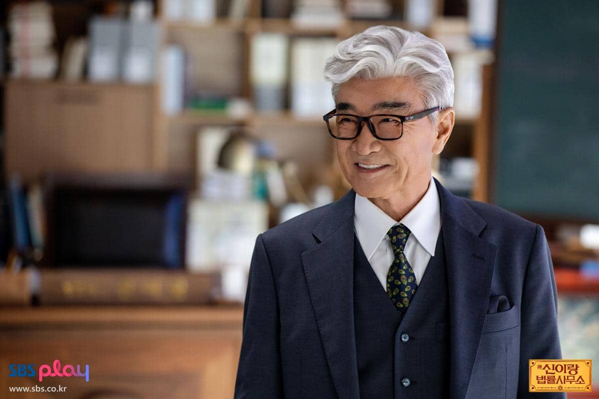 still cuts drama Phantom Lawyer