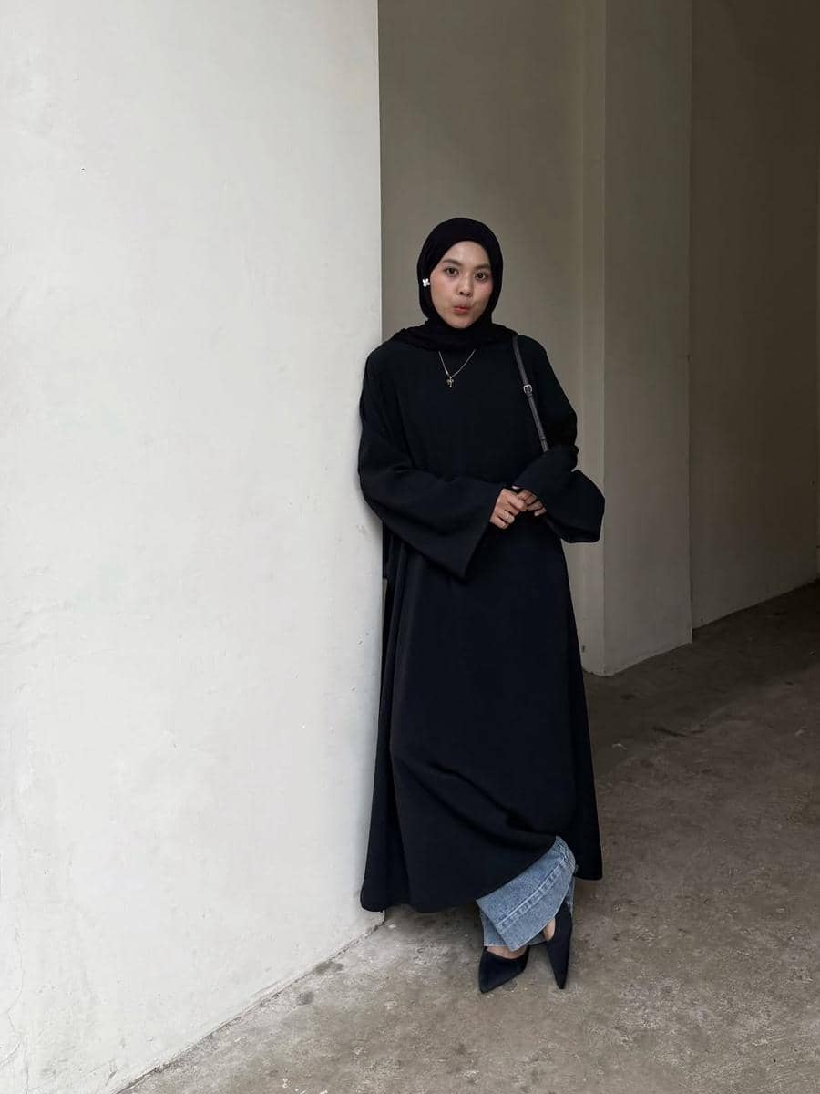 OOTD Blue Jeans ala Rahmi Apria