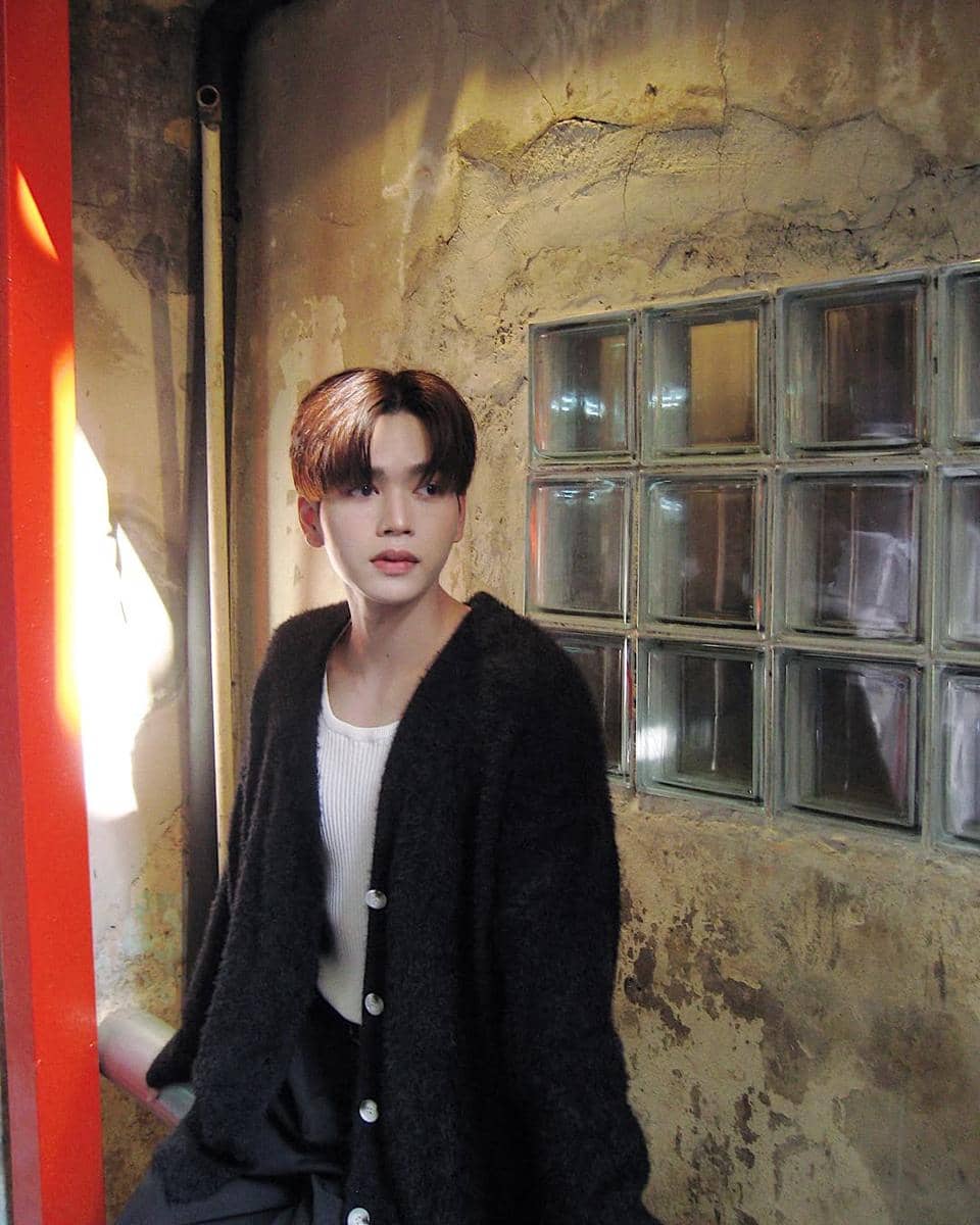 OOTD Traveling Kasual ala Mark Jiruntanin