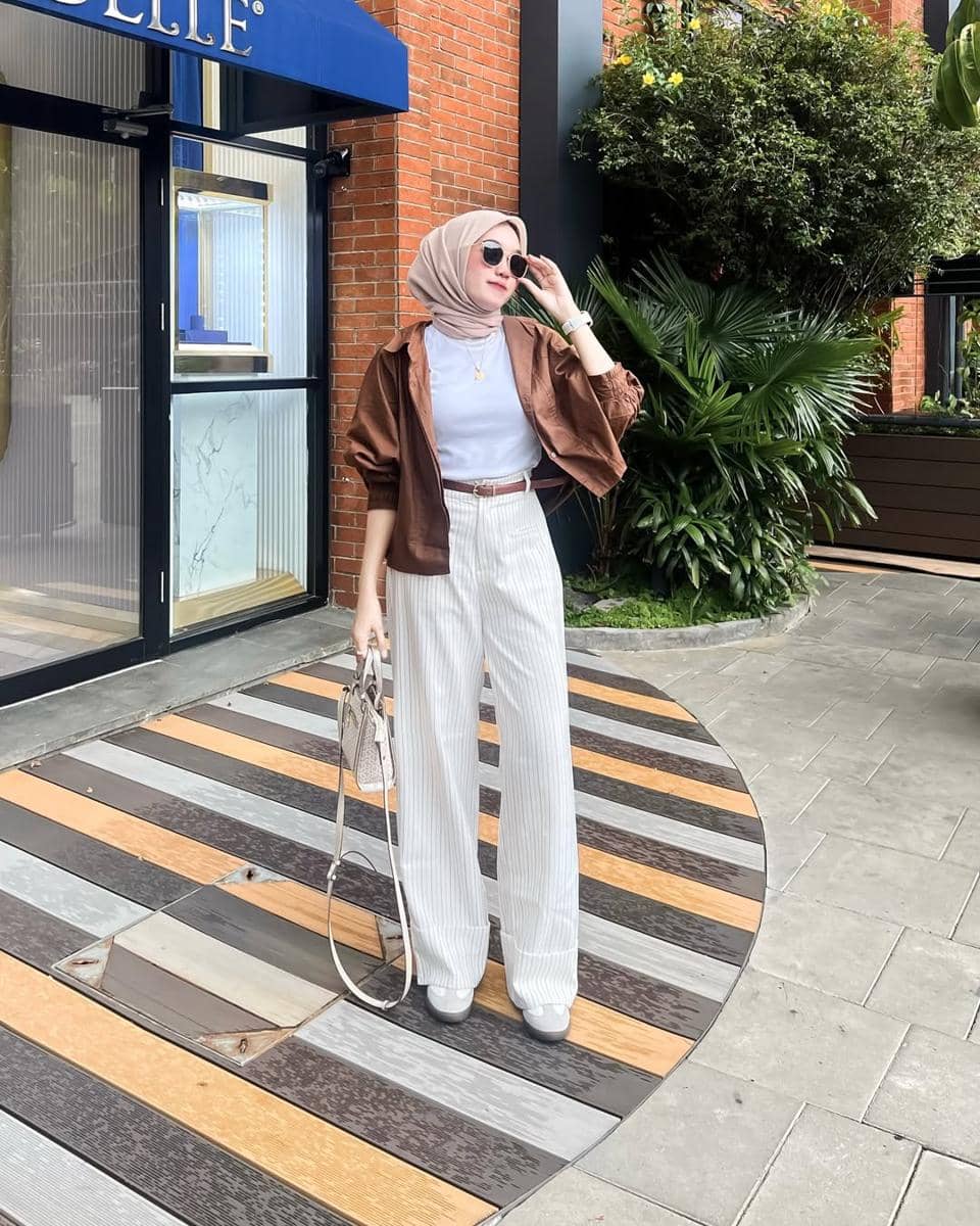 OOTD Nuansa Cokelat ala Deya Aletha