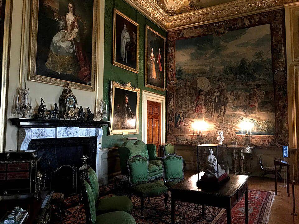 Istana Blenheim di Inggris