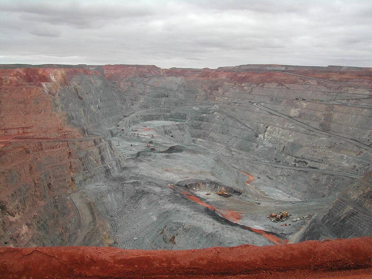 Tambang Emas Super Pit 