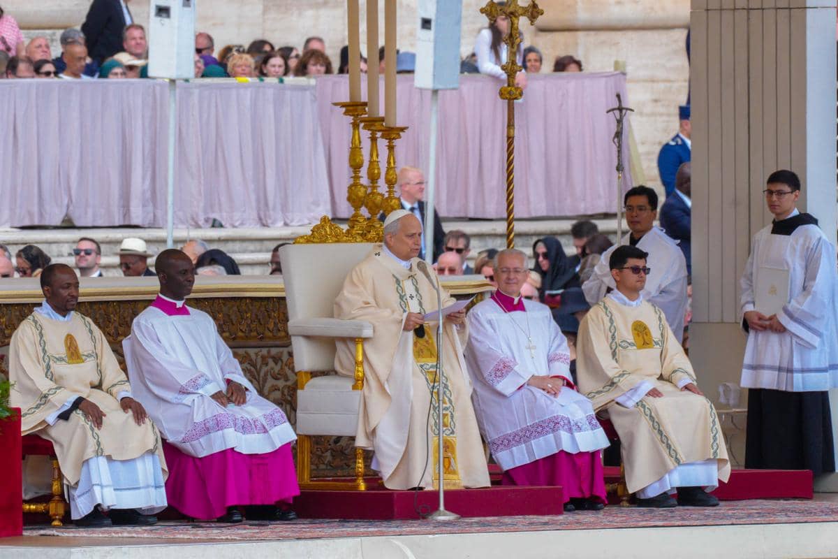 Trump Sebut Paus Leo XIV'Lemah Setelah Dikritik soal Perang Iran