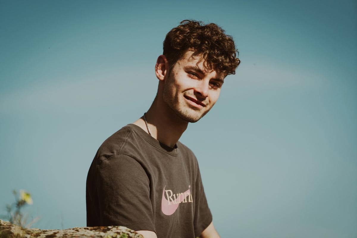 5 Tips agar Wajah Terlihat Awet Muda di Usia 30-an, Rutin Perawatan!