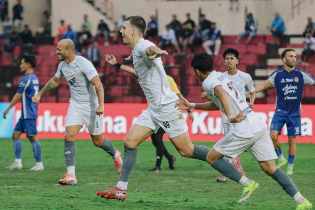 Striker PSM Makassar, Luka Cumic.