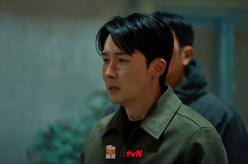 Kim Jun Han di drama Mad Concrete Dreams