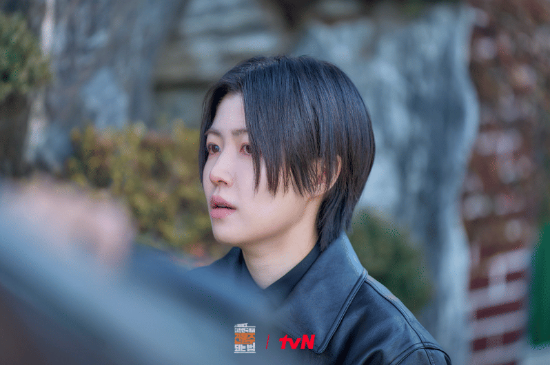 Shim Eun Kyung di drama Mad Concrete Dreams