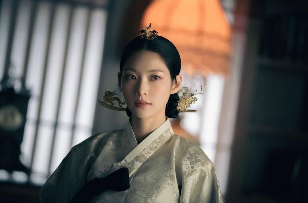 4 Ambisi Yoon Yi Rang di Perfect Crown, Pertahankan Gelar Bangsawan?