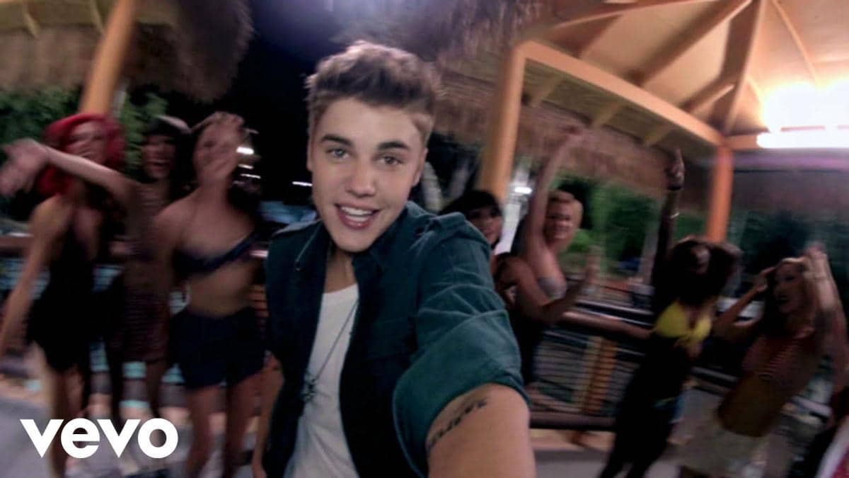 Beauty and a Beat lagu lawas Justin Bieber