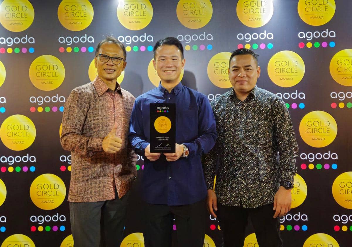 Verse Lite Hotel Gajah Mada Raih Penghargaan Agoda Golden Circle Awards