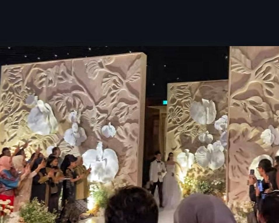 Resepsi pernikahan Teuku Rassya dan Cleantha Islan. 