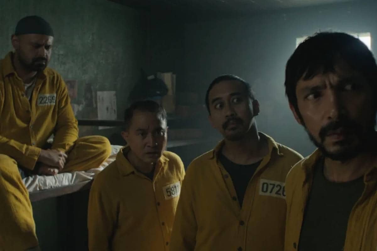 Cuplikan film Ghost in the Cell 5.jpg