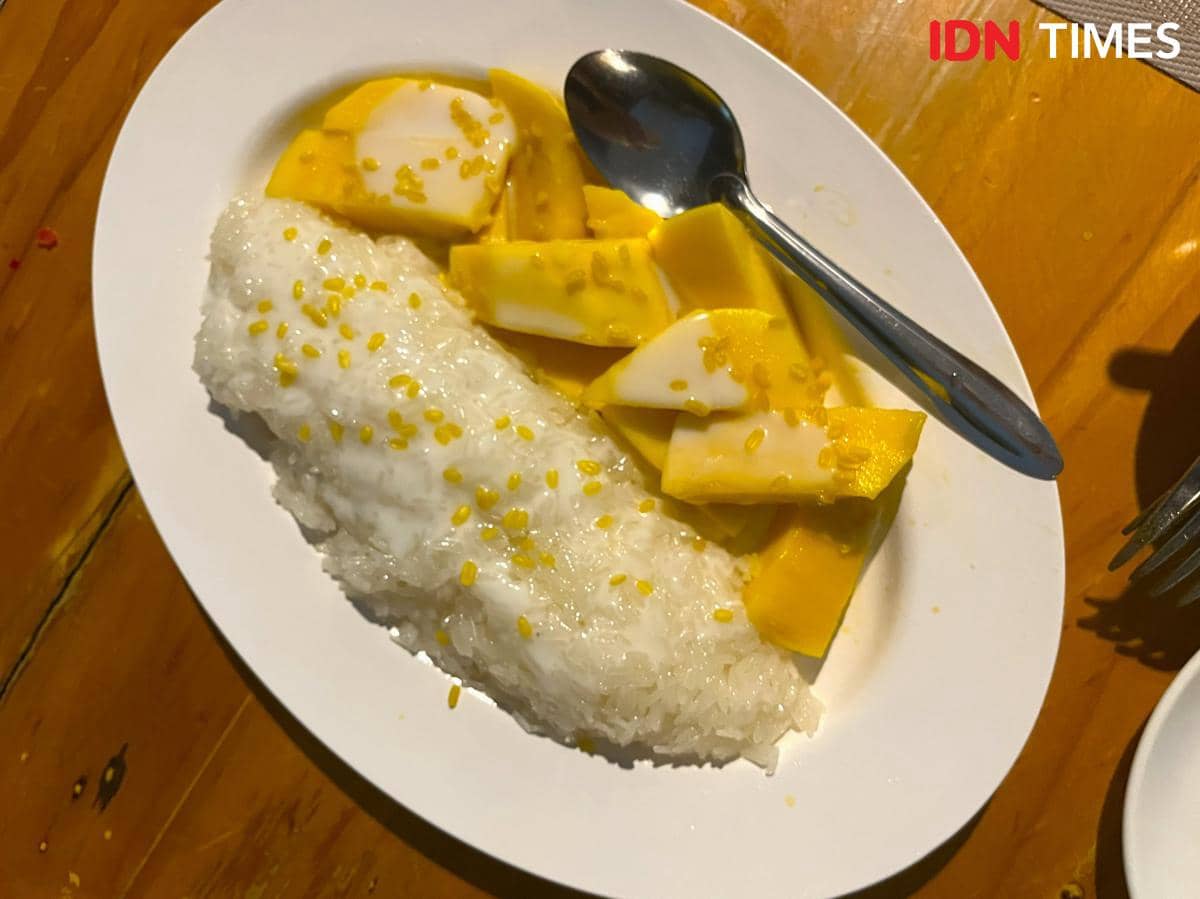 Potret mango sticky rice khas Thailand