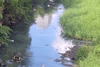 Kondisi sungai Ciliwung. 