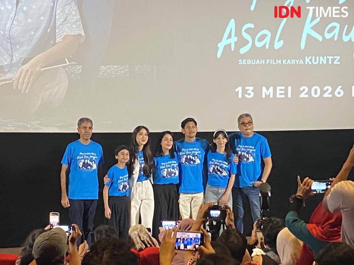 press conference peluncuran poster dan trailer Yang Lain Boleh Hilang Asal Kau Jangan di XXI Plaza Senayan, Senin (13/4/2026)