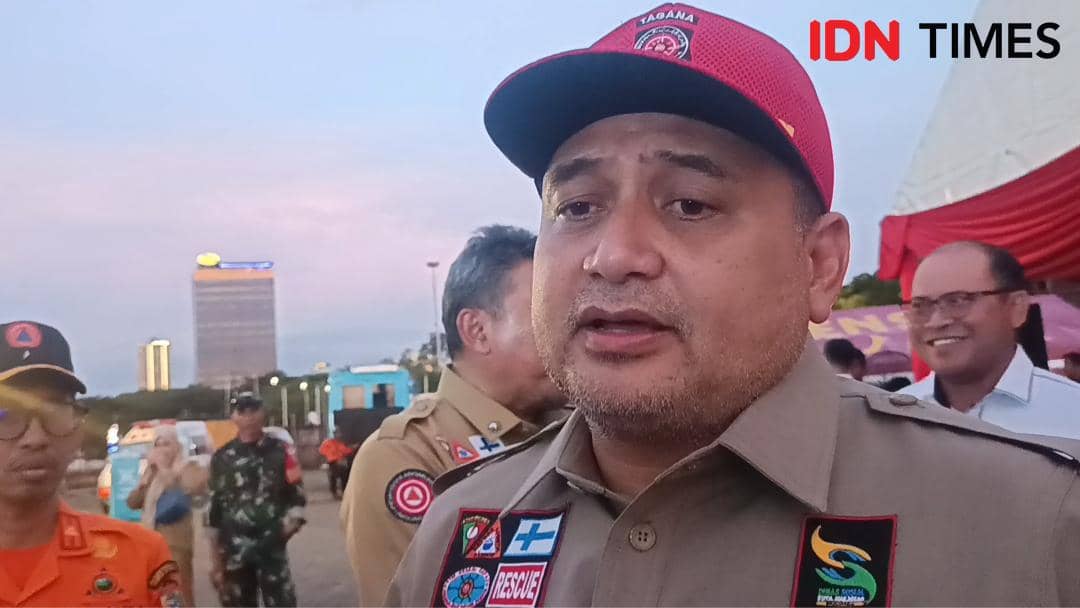 Wali Kota Makassar Munafri Arifuddin usai mengukuhkan anggota Kampung Siaga Bencana (KSB) Kecamatan Tamalanrea di Anjungan MNEK CPI, Senin (13/4/2026). IDN Times/Asrhawi Muin