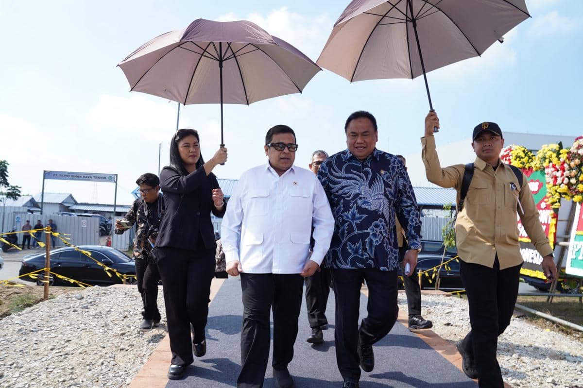 Groundbreaking Of Chateraise Bekasi Factory. 