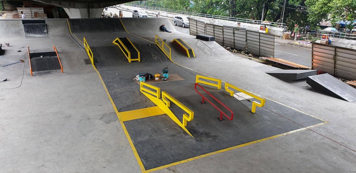 Skatepark Under Pasar Rebo Flyover