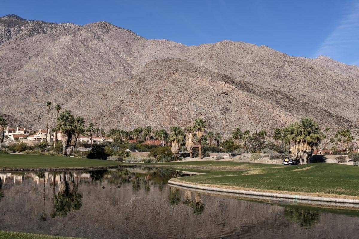 Lake Cahuilla Veterans Regional Park