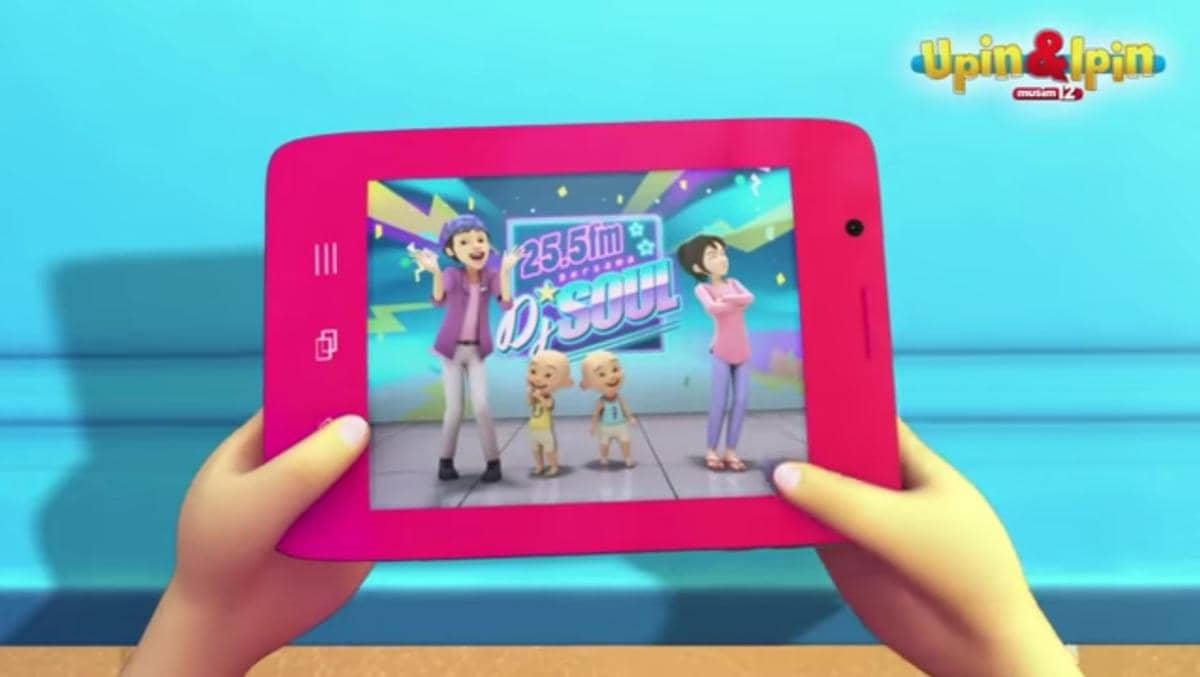 Kak Ros memenangkan kuis radio