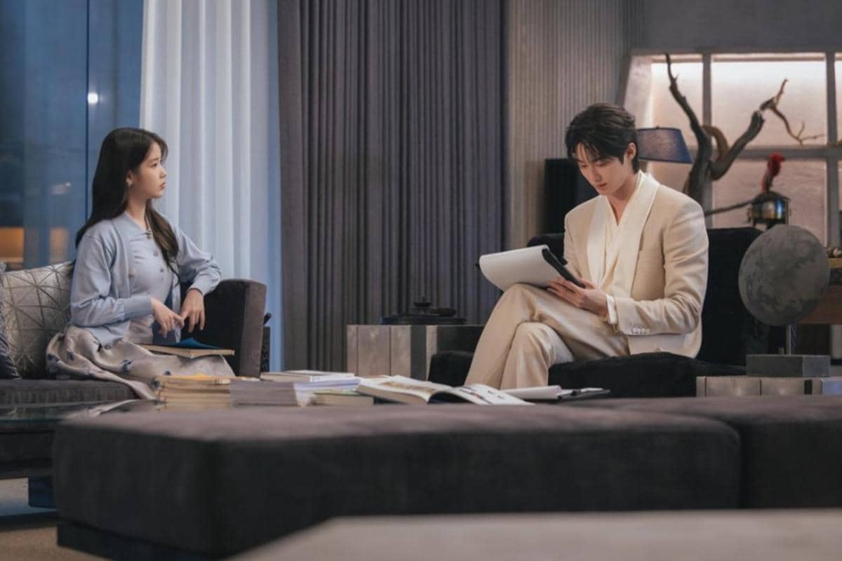 Still cut Perfect Crown