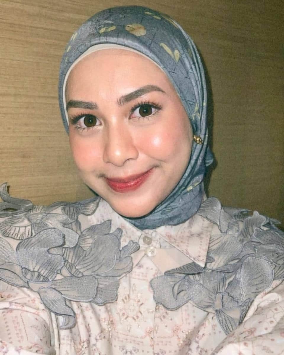 ide makeup kondangan simpel ala selebgram Dianty Annisa