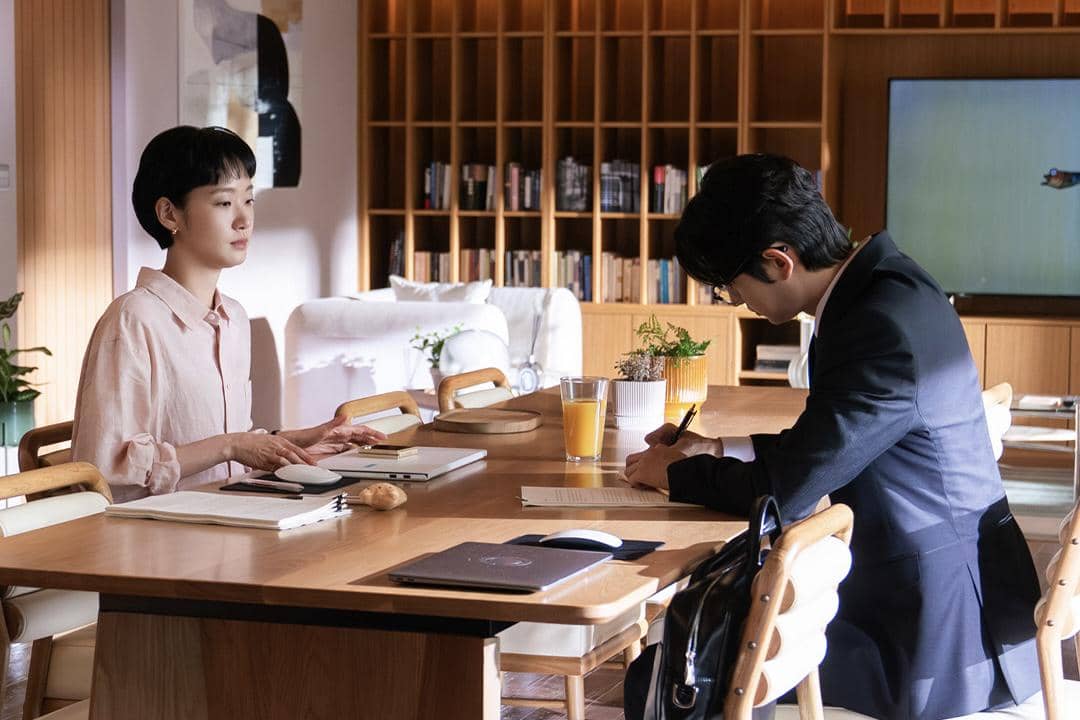 Kim Yu Mi (Kim Go Eun) dan Shin Soon Rok (Kim Jae Won) dalam drakor Yumi's Cells 3 