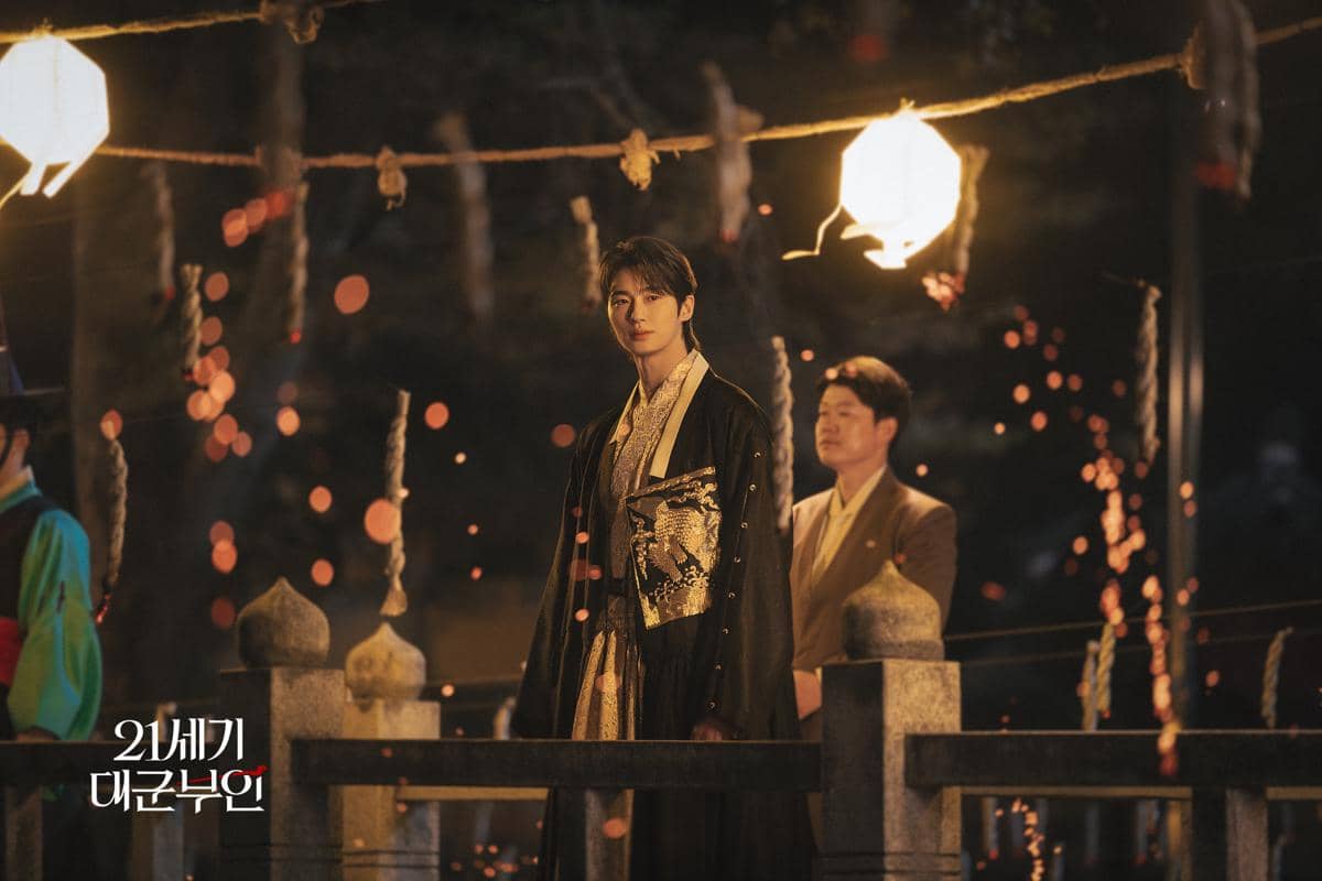 still cuts drama Perfect Crown