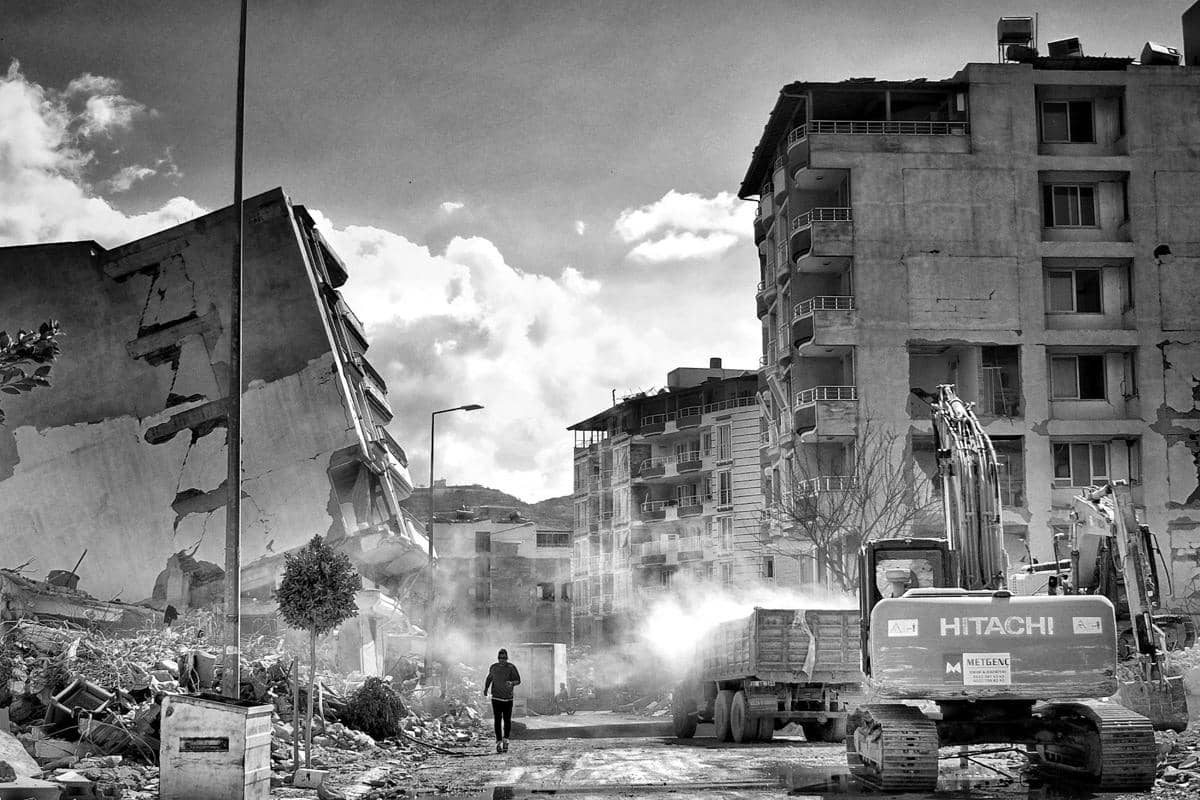 4 Arti Mimpi Tentang Kiamat, Tanda Emosi Negatif Masih Terpendam