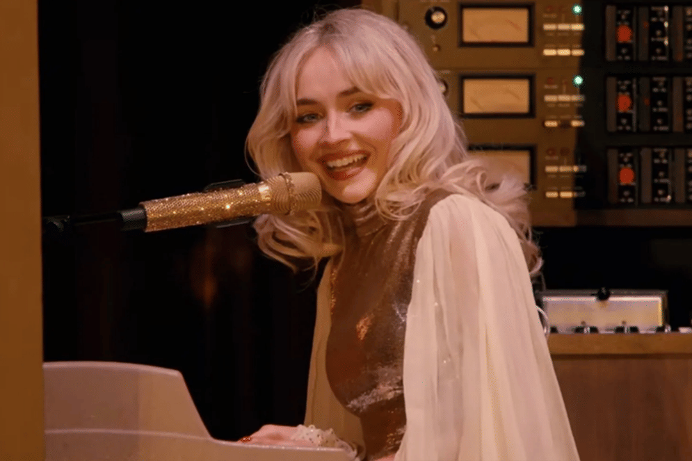 Sabrina Carpenter di Coachella 2026