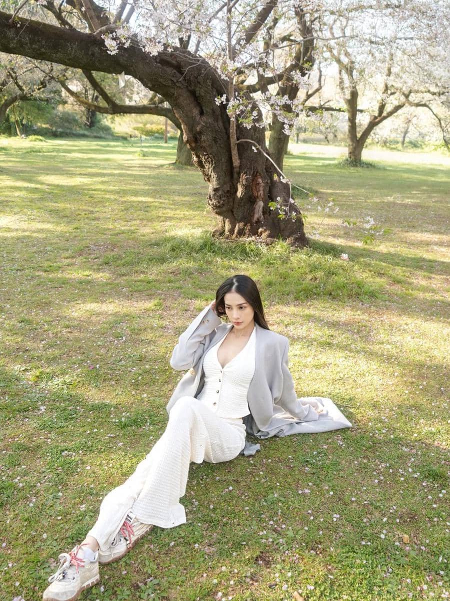 Photoshoot Anya Geraldine di Jepang