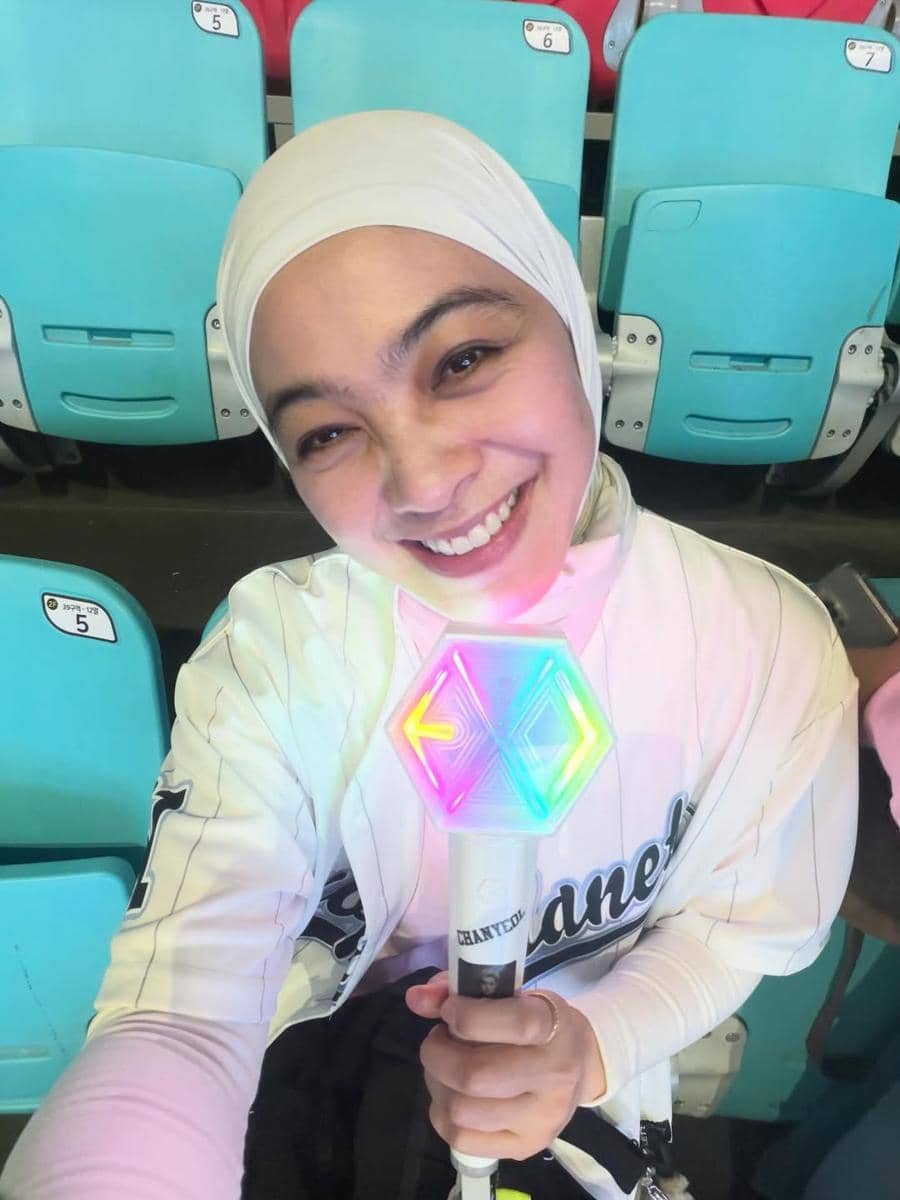 Dian Ayu nonton konser EXO di Seoul